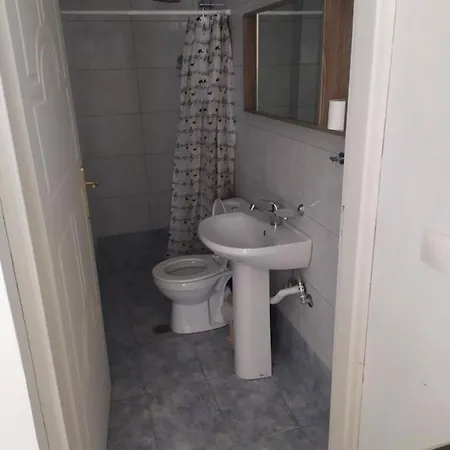 Alykes Studio Rental モーテル
